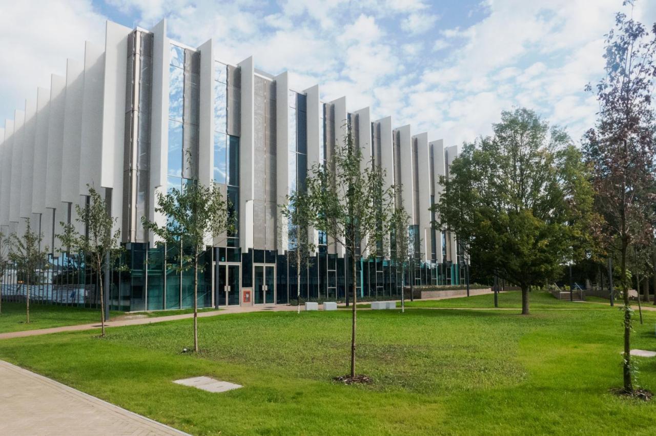 Готель Becket Court Кентербері Екстер'єр фото